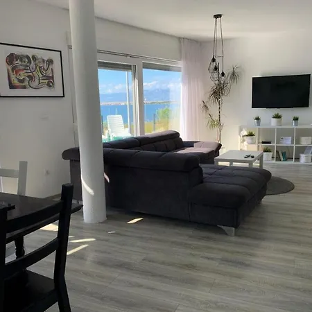 Lueva Appartement *