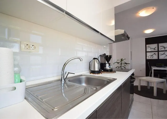 Lueva * Privlaka (Zadar)