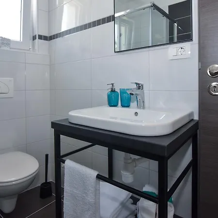 Apartman Lueva *